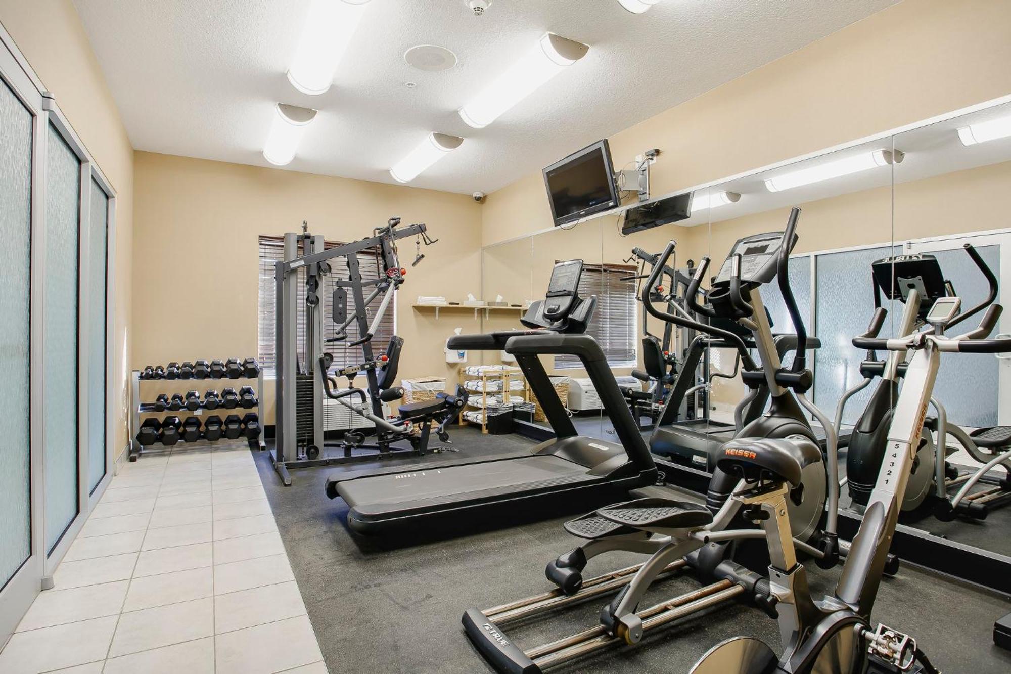 Holiday Inn Express Hotel & Suites - Slave Lake By Ihg Exteriör bild